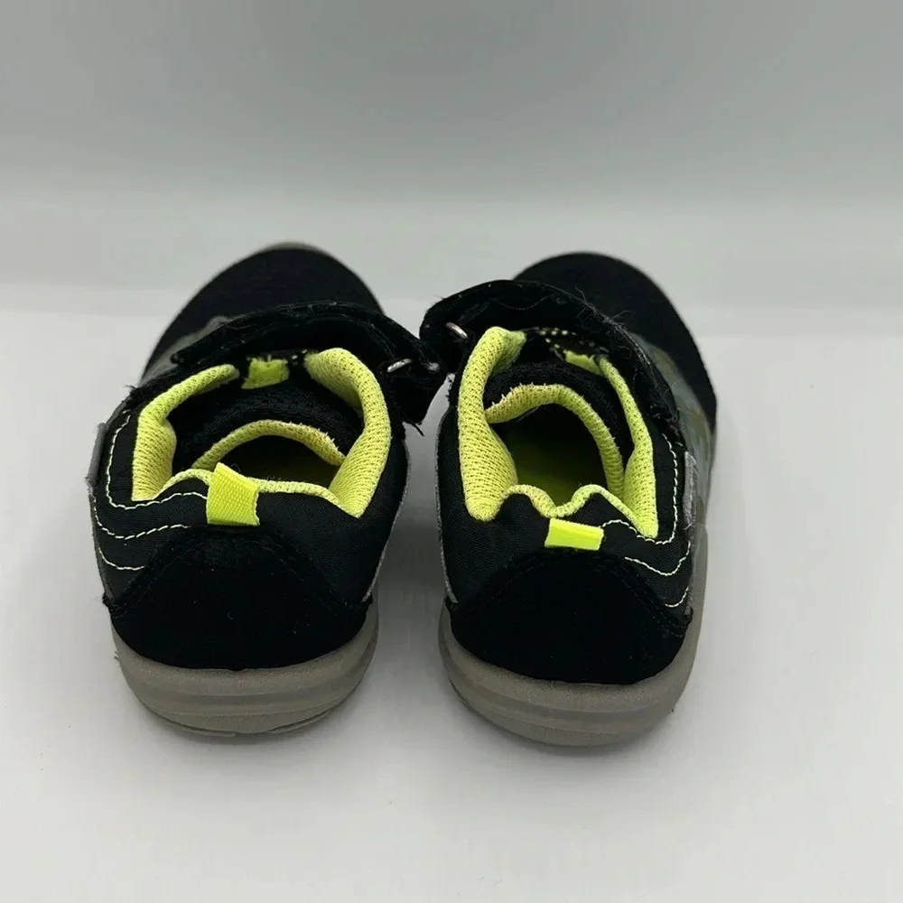 black & camouflage OshKosh B'gosh tennis shoes size 10